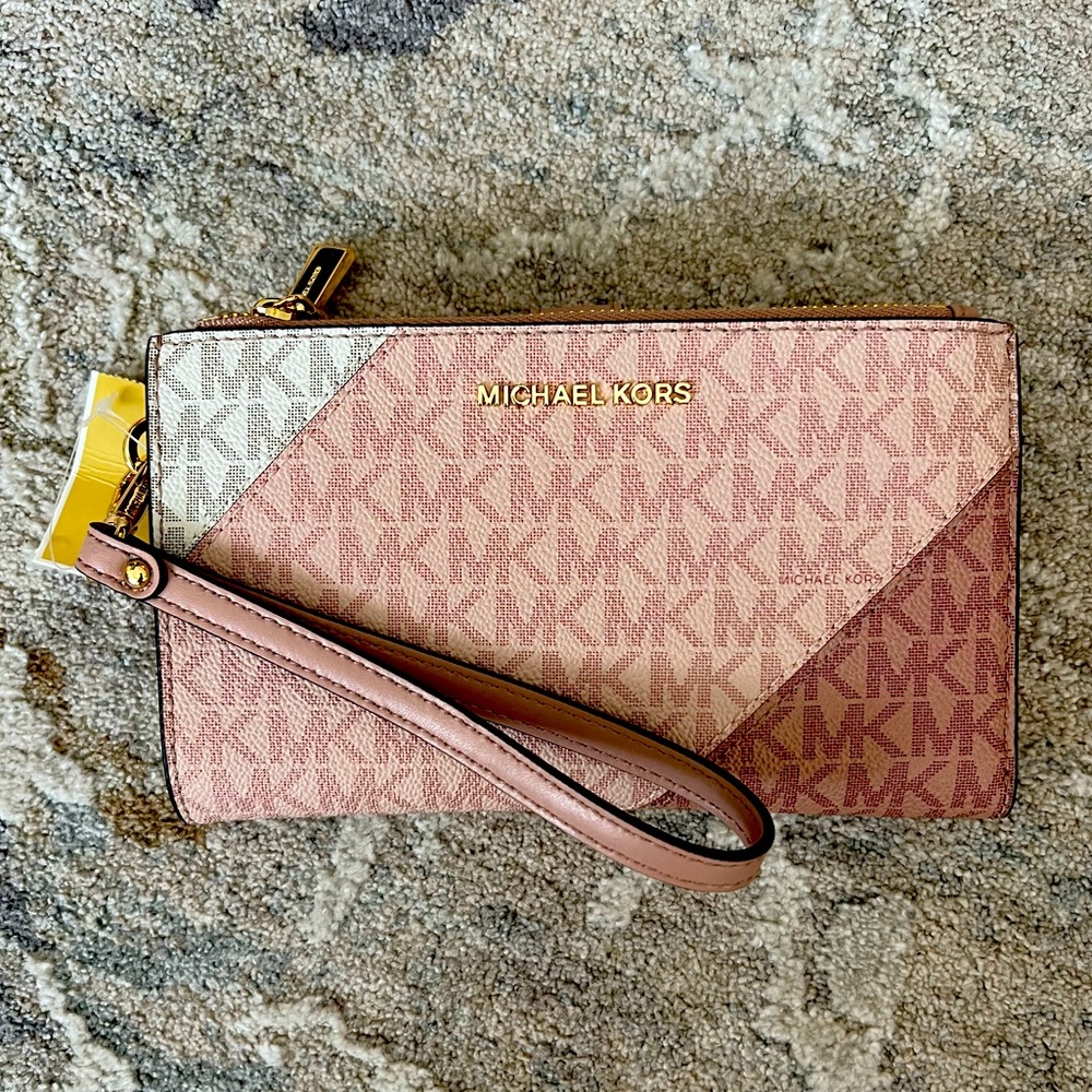 MICHAEL Michael Kors NWT wallet/wristlet